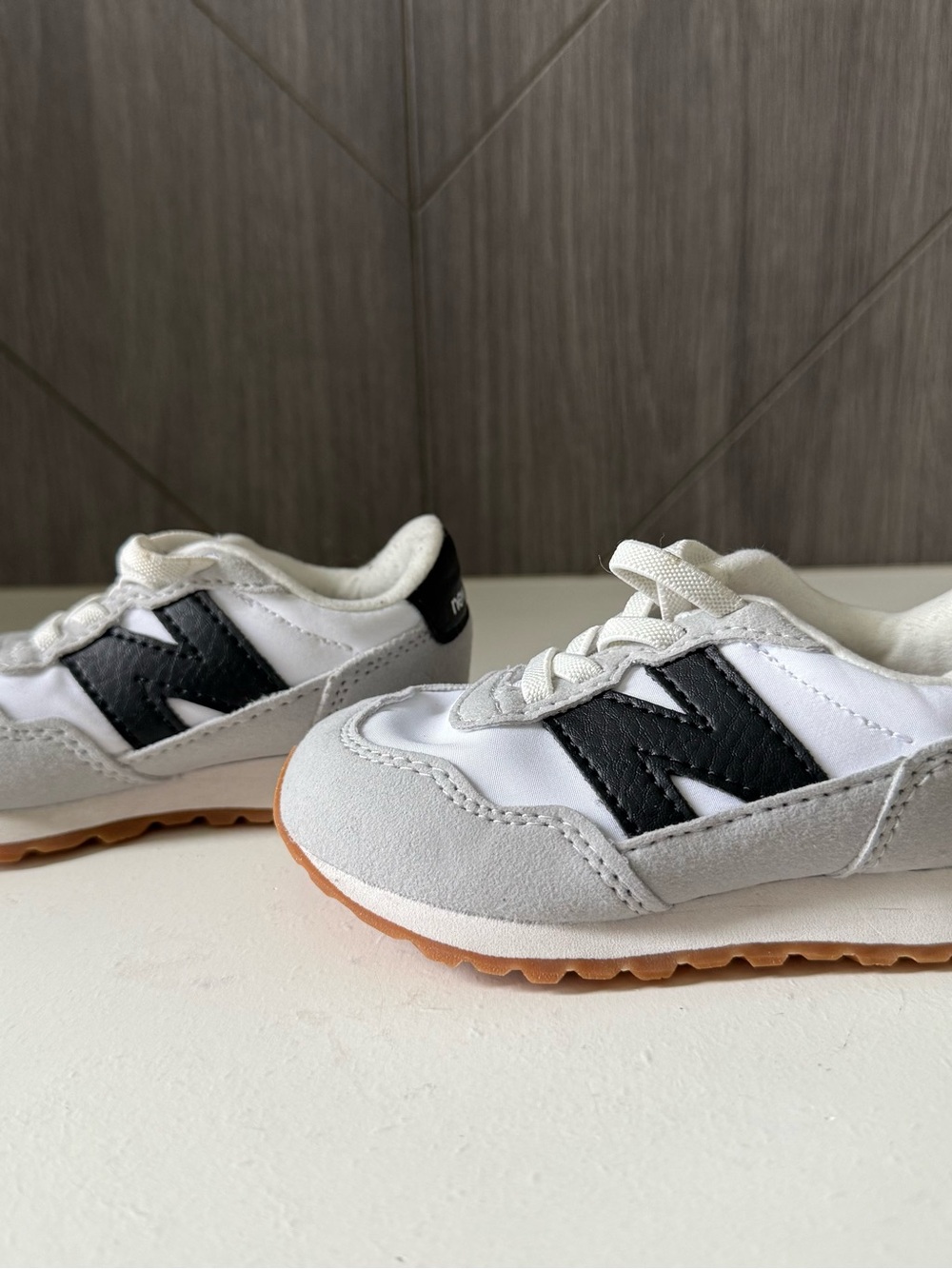 New Balance 237 Toddler White & Gray Sneakers with Black Accent - Picture 3 of 5